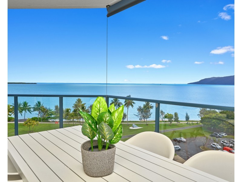 37/181 Esplanade, Cairns North QLD 4870
