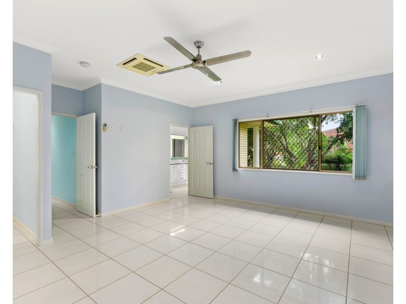 129-131 James Cook Drive, Kewarra Beach QLD 4879