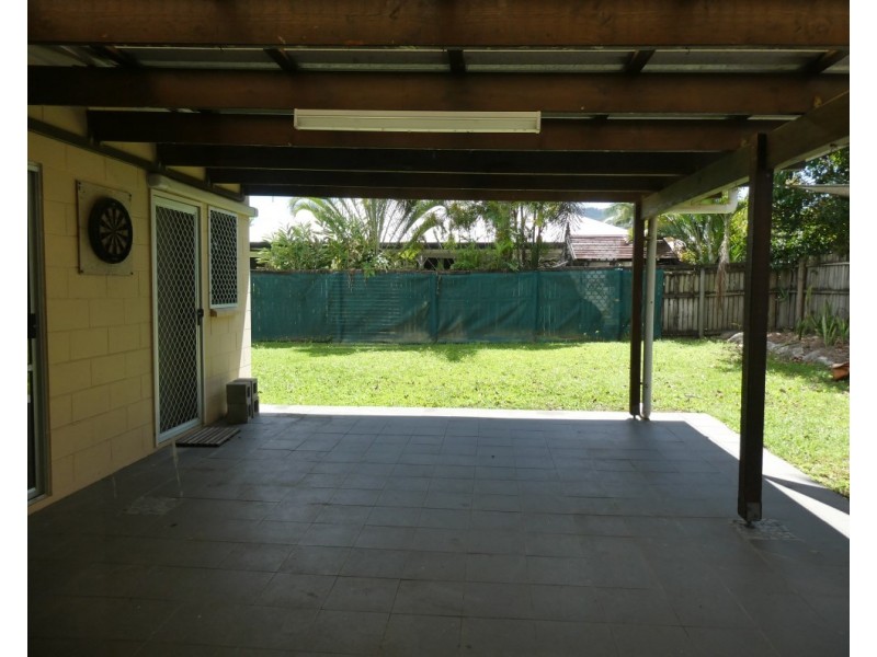 Whitfield QLD 4870