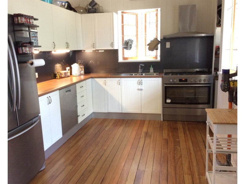 19 Rowe Street, Earlville QLD 4870