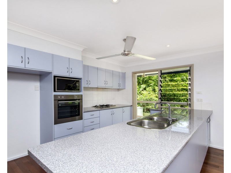 20 Granite Close, Brinsmead QLD 4870