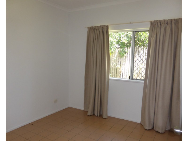 1/17-18 Pitt Court, Earlville QLD 4870