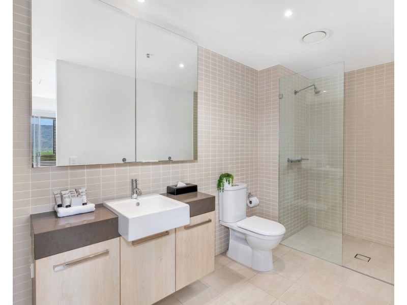 84/1 Marlin Parade, Cairns City QLD 4870