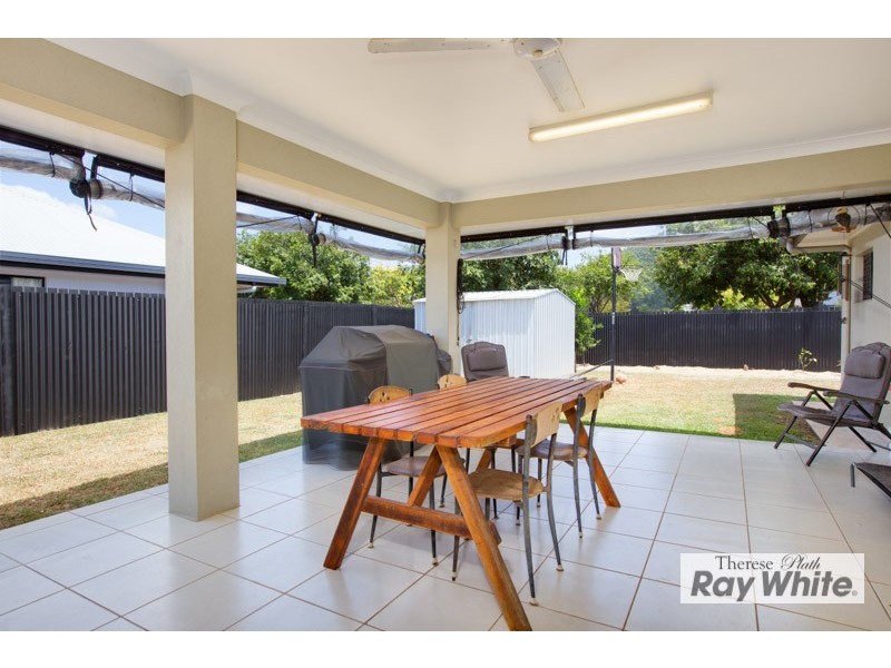 19 Savage Street, Edmonton QLD 4869