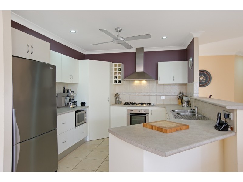 9 Barcoo Close, Bentley Park QLD 4869