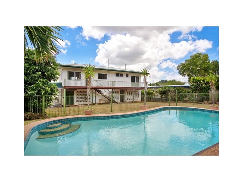 44 Amethyst Street, Bayview Heights QLD 4868