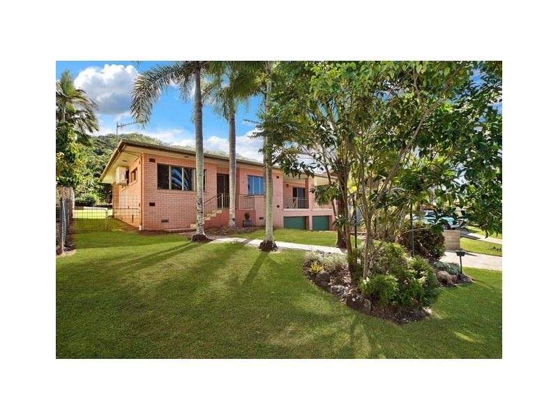 13 Bayview Street, Bayview Heights QLD 4868
