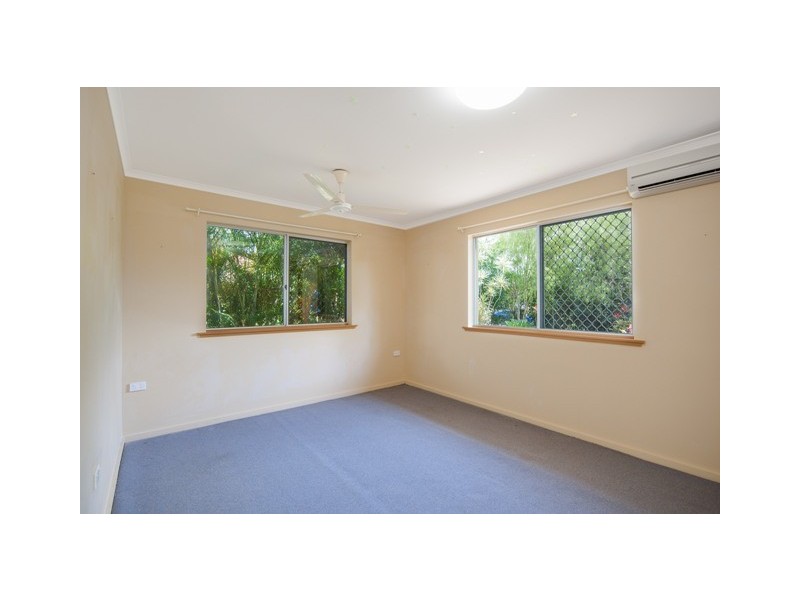 25 Amethyst Street, Bayview Heights QLD 4868