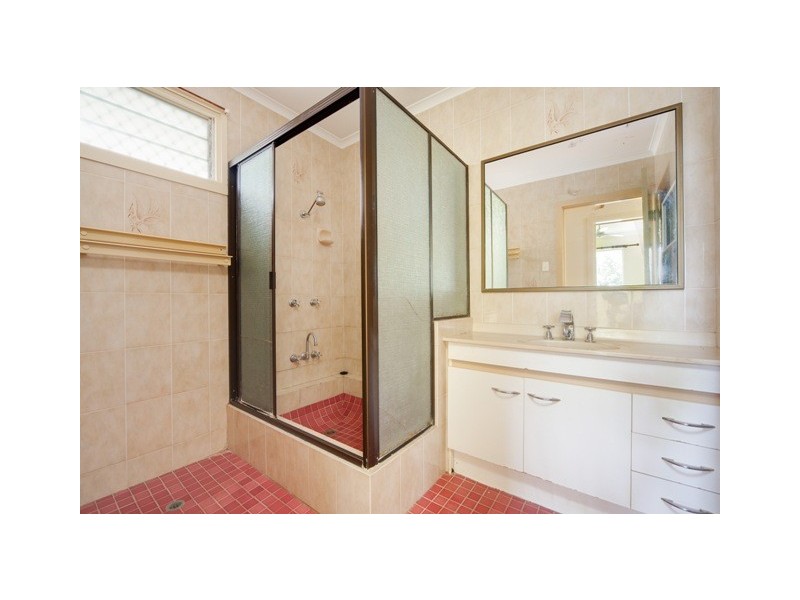 25 Amethyst Street, Bayview Heights QLD 4868