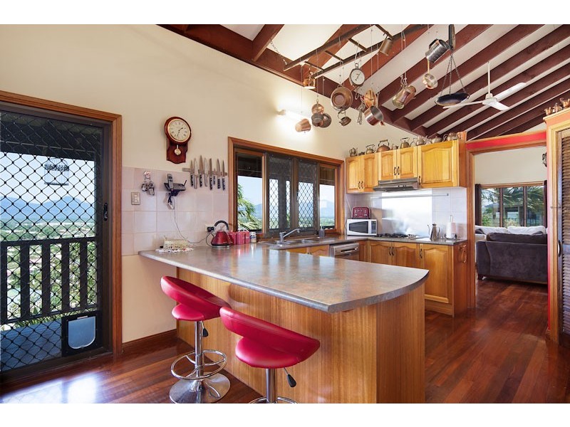 22 Jumna Close, Bentley Park QLD 4869