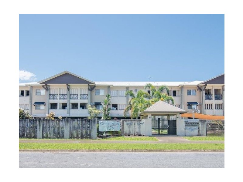 Manoora QLD 4870