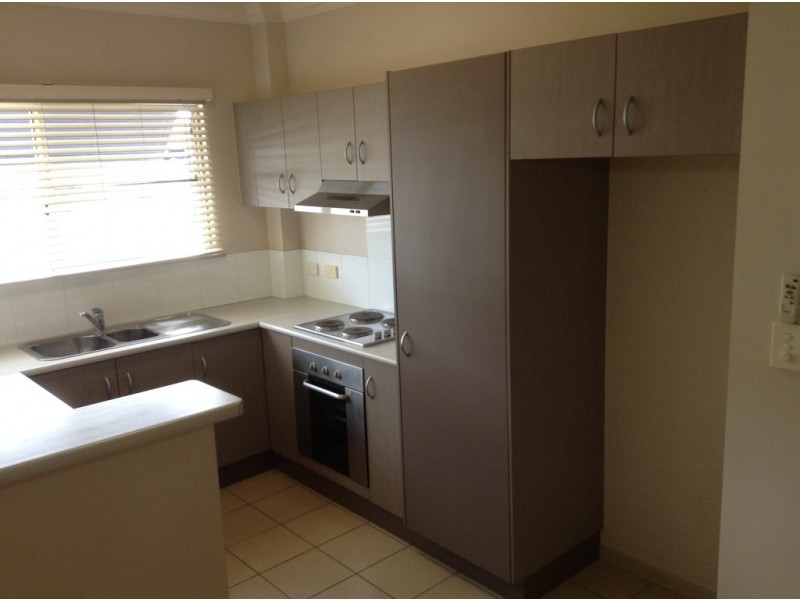 Manoora QLD 4870