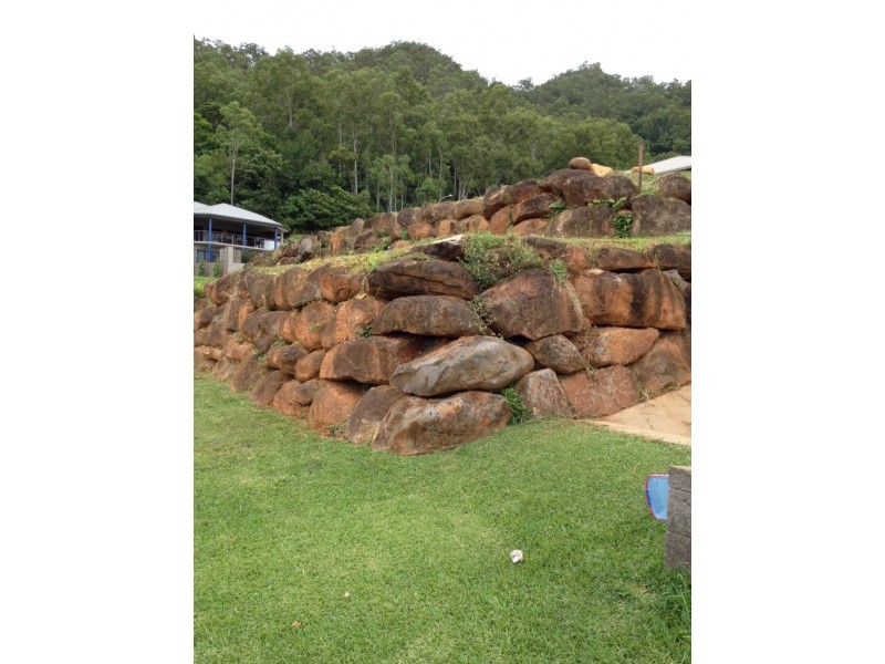 42 Mayflower Street, Mount Sheridan QLD 4868