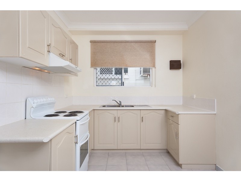 7/87 Earl Street, Westcourt QLD 4870