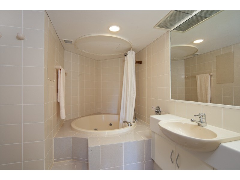 5/181 Esplanade, Cairns North QLD 4870