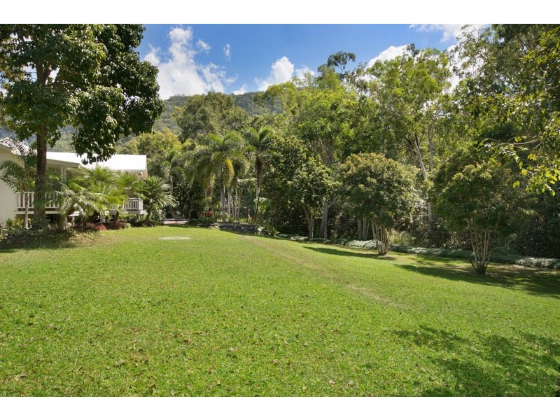 125-127 James Cook Drive, Kewarra Beach QLD 4879