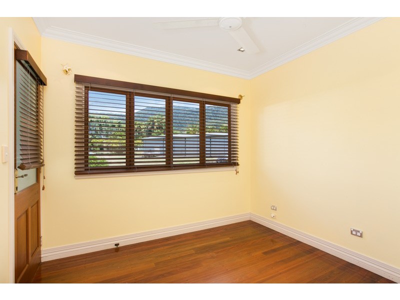 125-127 James Cook Drive, Kewarra Beach QLD 4879