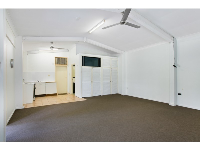 125-127 James Cook Drive, Kewarra Beach QLD 4879