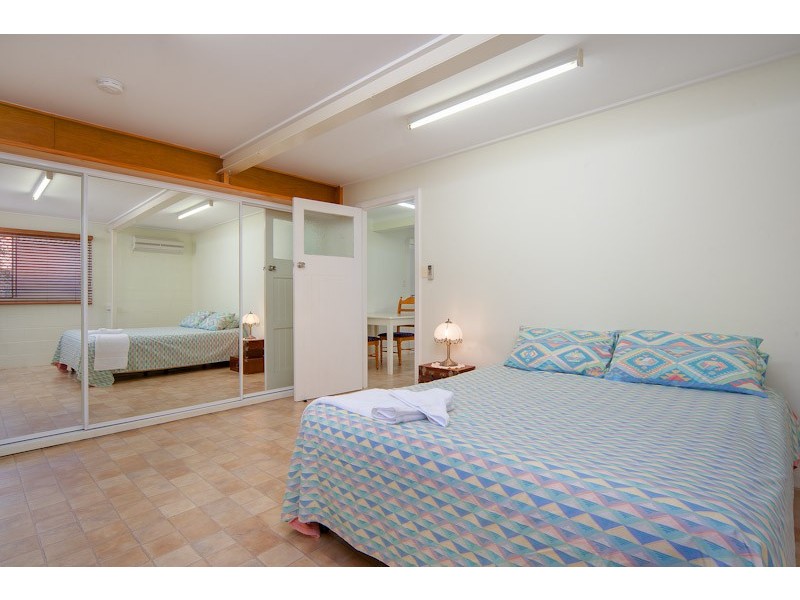 5 Arran Close, Edge Hill QLD 4870