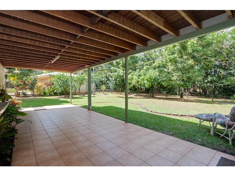 5 Arran Close, Edge Hill QLD 4870