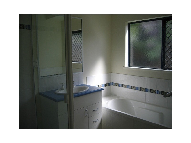 10 Wheatley Avenue, Bentley Park QLD 4869