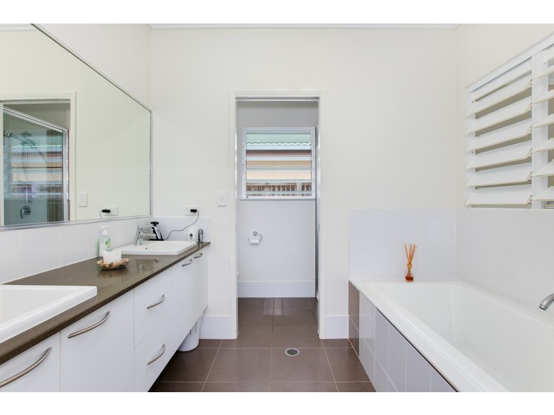 Smithfield QLD 4878
