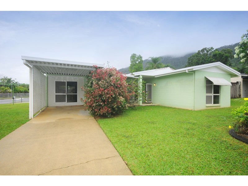 16 Fitzallan Close, Kanimbla QLD 4870