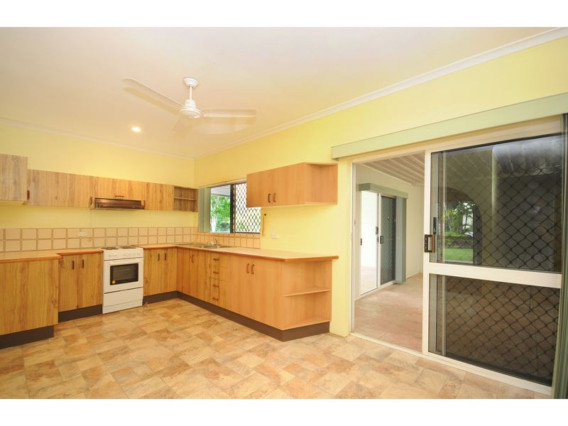 16 Fitzallan Close, Kanimbla QLD 4870