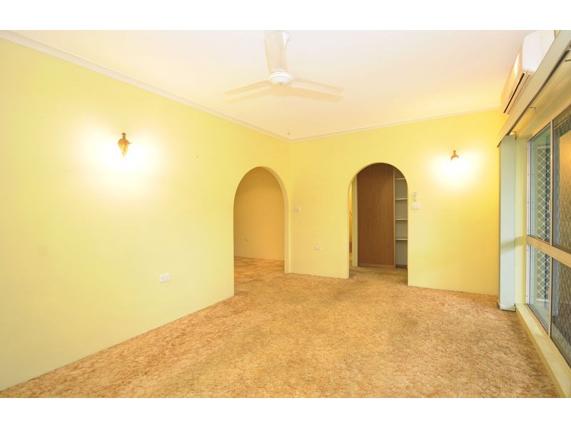 16 Fitzallan Close, Kanimbla QLD 4870