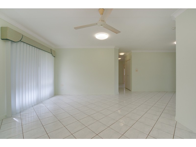 1 Barcoo Close, Bentley Park QLD 4869