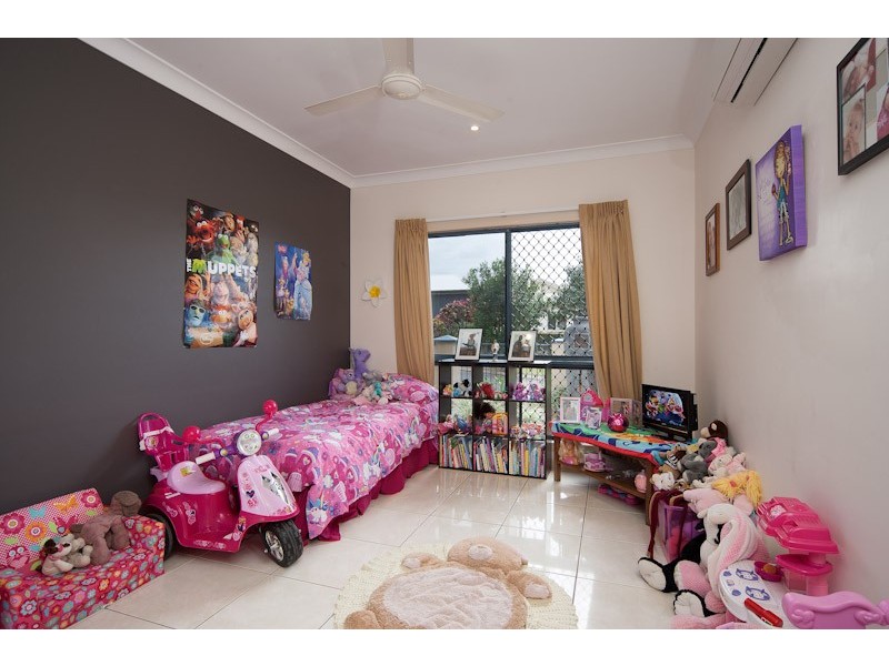 9-11 Wenlock Close, Mount Sheridan QLD 4868