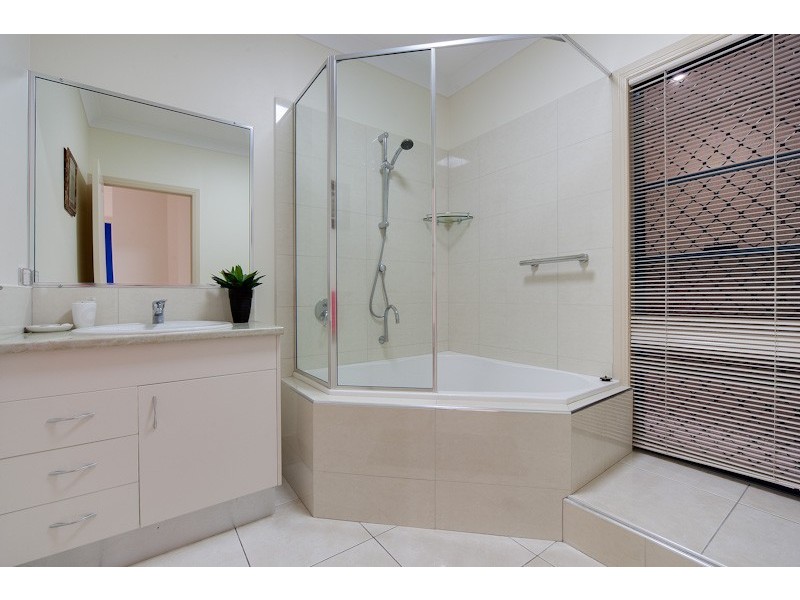 9-11 Wenlock Close, Mount Sheridan QLD 4868