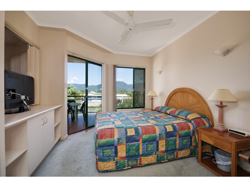 27/298 Sheridan Street, Cairns North QLD 4870