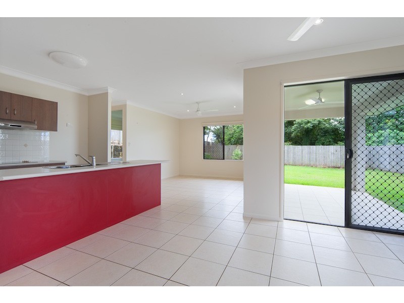 12 Lyndon Close, Bentley Park QLD 4869