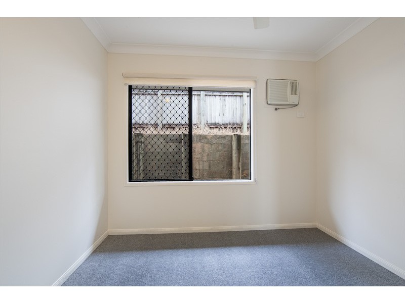 12 Lyndon Close, Bentley Park QLD 4869