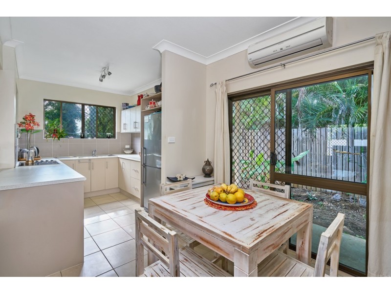 18 Riverside Parade, Trinity Park QLD 4879