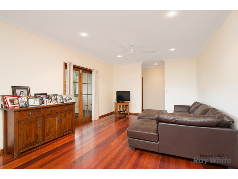 Bentley Park QLD 4869