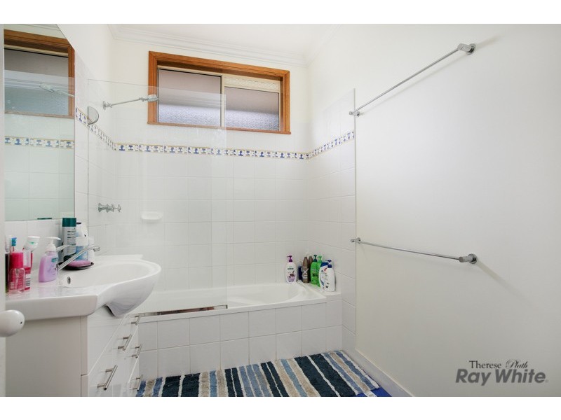 Bentley Park QLD 4869