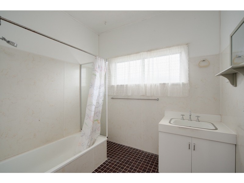 7 Muir Street, Gordonvale QLD 4865