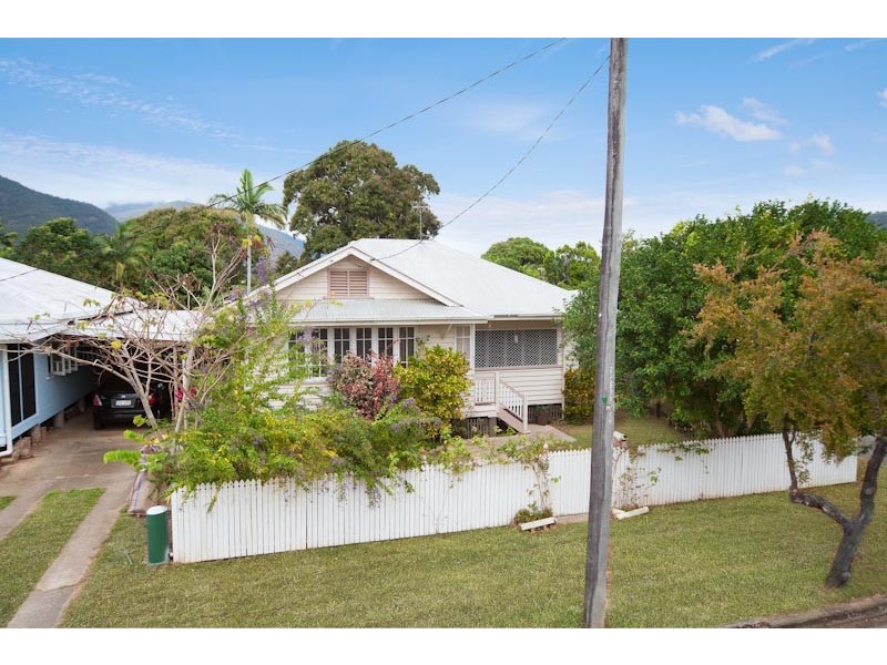 7 Muir Street, Gordonvale QLD 4865