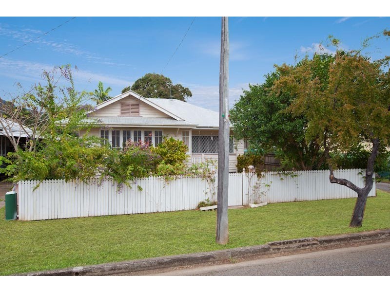 7 Muir Street, Gordonvale QLD 4865