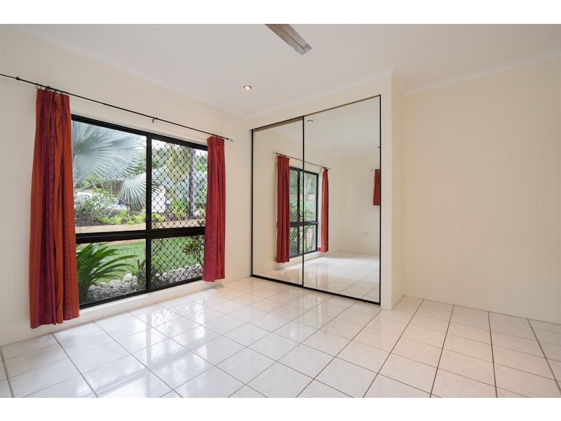 3 Tolson Close, Brinsmead QLD 4870