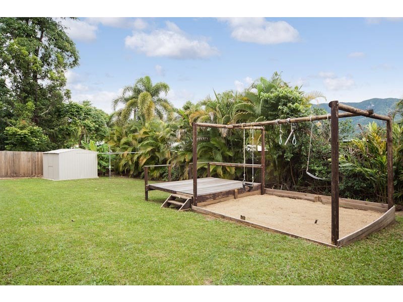 3 Tolson Close, Brinsmead QLD 4870