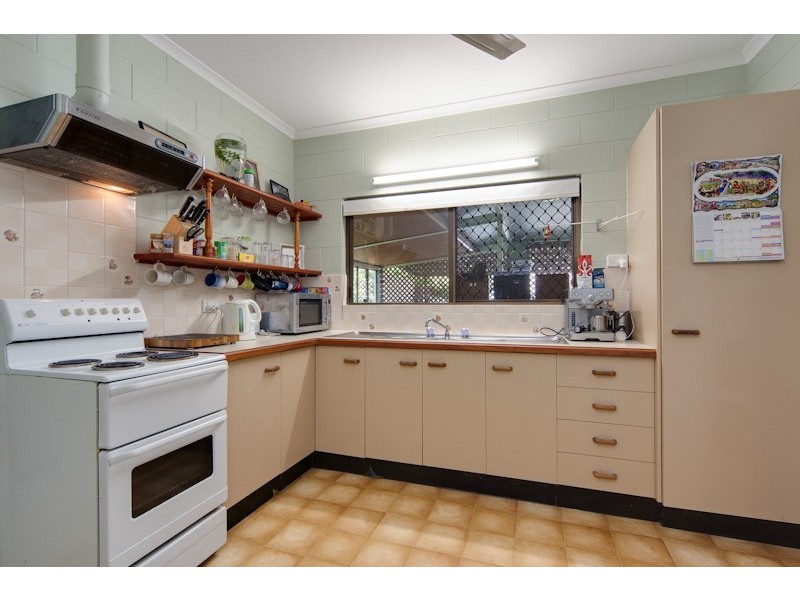 48 Adam Drive, Brinsmead QLD 4870