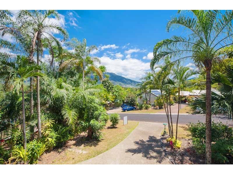 4-6 Tolson Close, Brinsmead QLD 4870