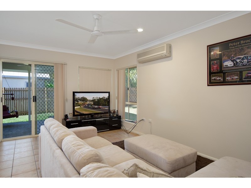 7 Opaline Street, Brinsmead QLD 4870