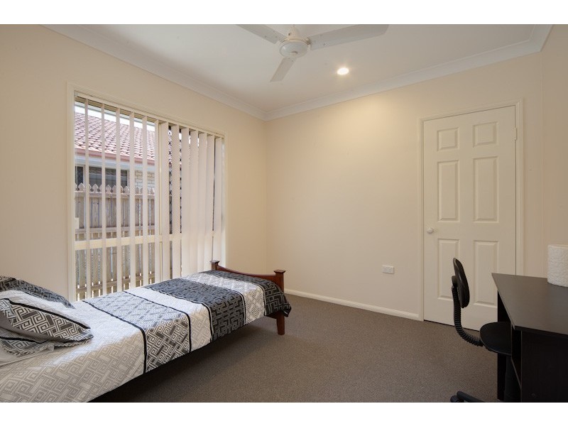 7 Opaline Street, Brinsmead QLD 4870