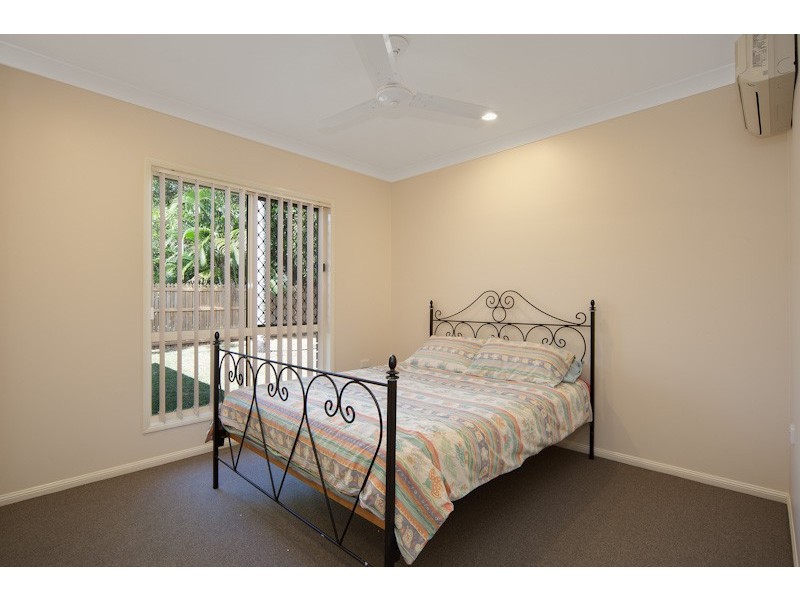 7 Opaline Street, Brinsmead QLD 4870