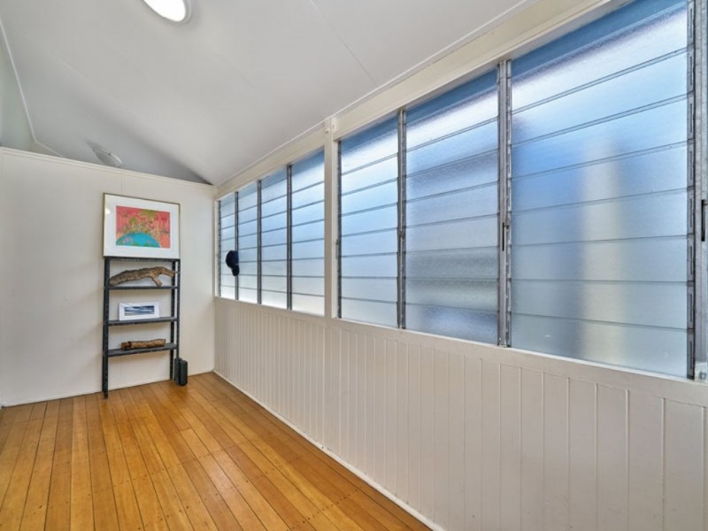 82 Cairns St., Cairns North QLD 4870