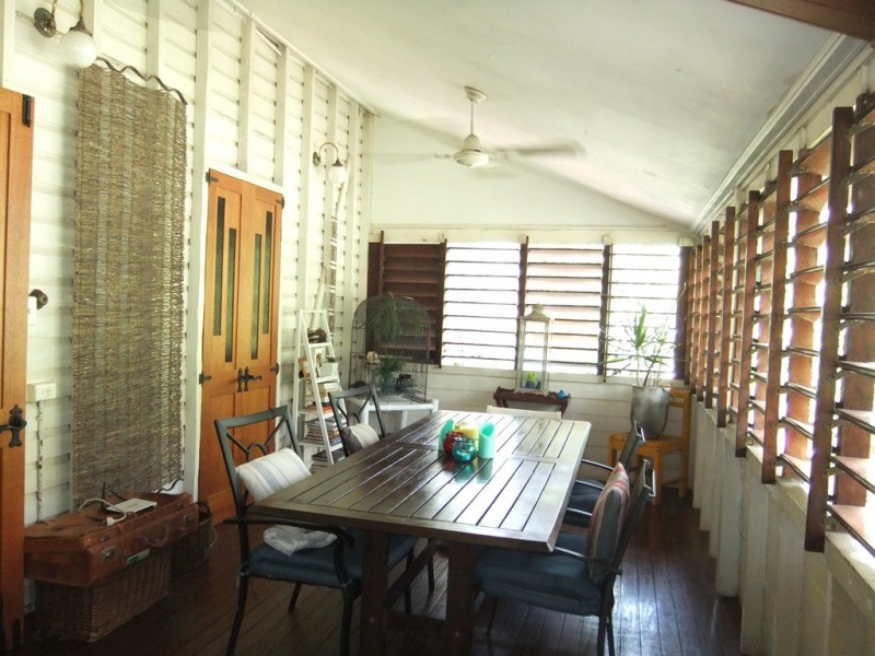 22 Magazine Street, Stratford QLD 4870